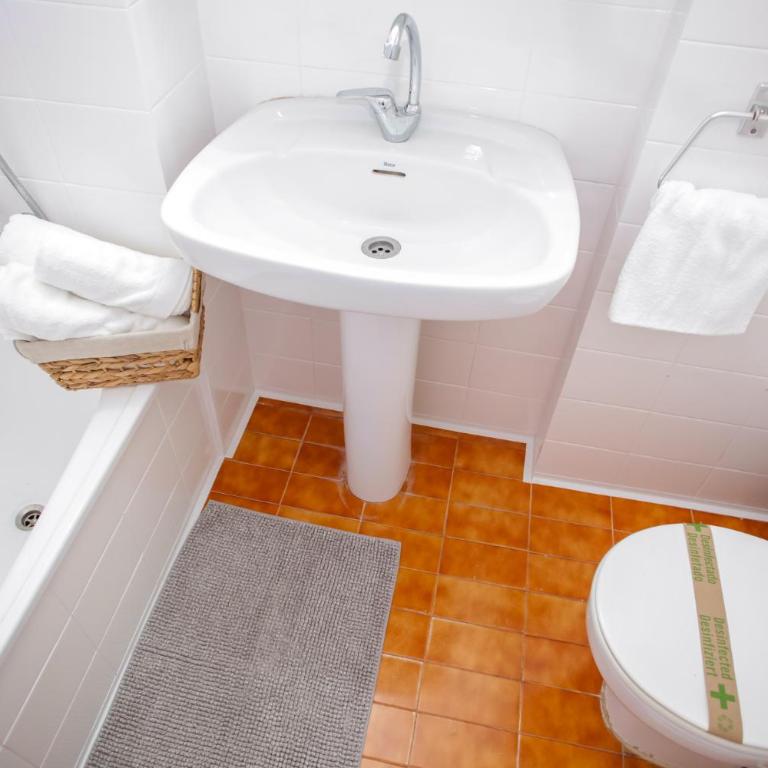AL14 Estudio a 250 m playa Fenals, Costa Barava - Apartamento de 1 dormitorio - 7