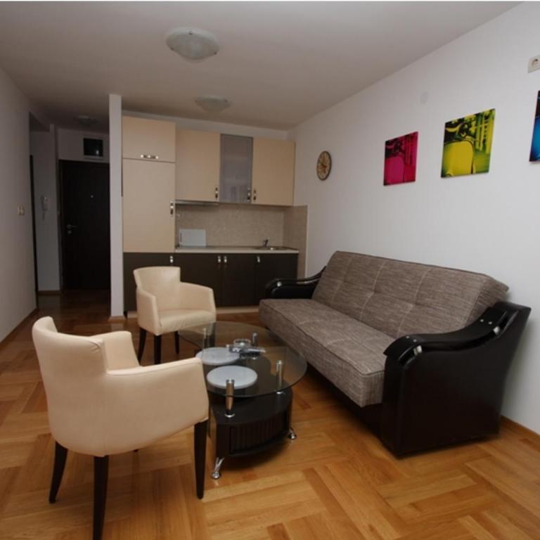 The Old Town Terrace Apartments - Two-Bedroom Apartment with Terrace and Sea View - 4