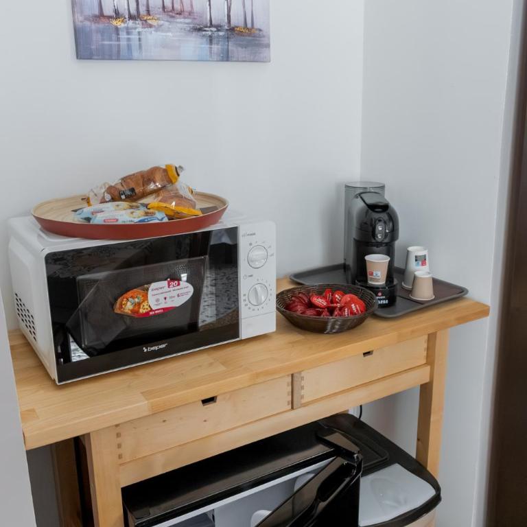 Le Camelie - Camera Tripla Comfort - 7