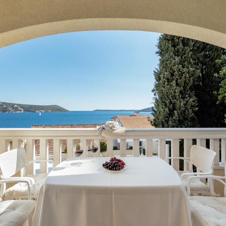 Apartments Porobic - Apartment with Sea View - 13