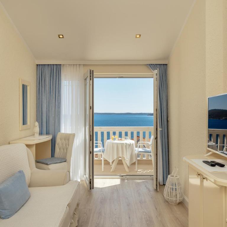 Apartments Porobic - Apartment with Sea View - 3