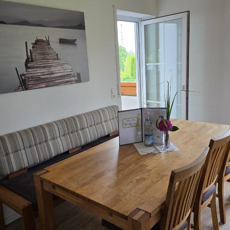 Alpenblick - Three-Bedroom Apartment - 11