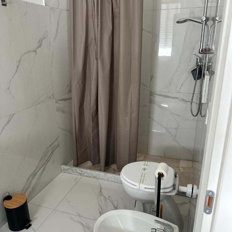 Villetta Lucia - Camera Matrimoniale con Bagno Privato - 3