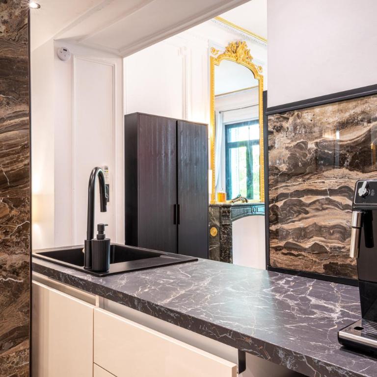 Appartement Belle Époque cœur de ville -AC- - Appartement 1 Chambre - 17
