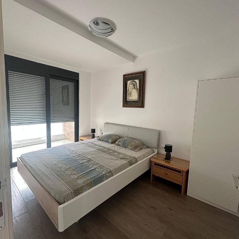 Dream Apartment - One-Bedroom Apartment - 13