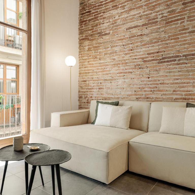Ola Living MACBA - One-Bedroom Apartment - 8