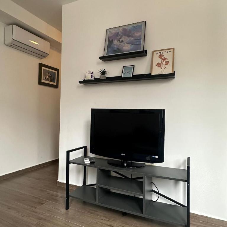 Dream Apartment - One-Bedroom Apartment - 3