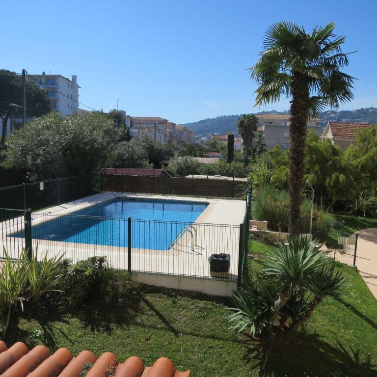 T2 coquet proche plages, port et centre ville - One-Bedroom Apartment - 1