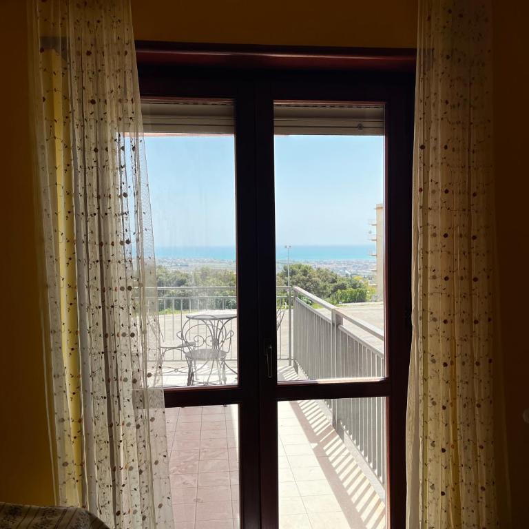 La Dimora degli Dei - Appartamento con 2 Camere da Letto e Vista Mare - 11