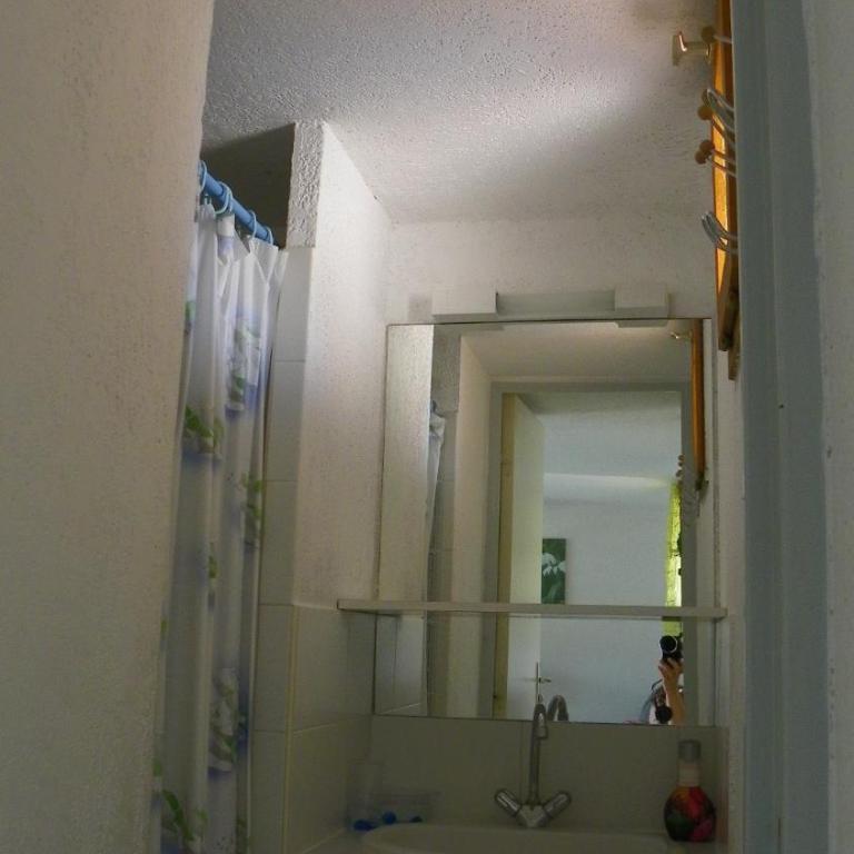 Appartement avec chambre et mezzanine à proximité de la mer - Two-Bedroom Apartment - 7