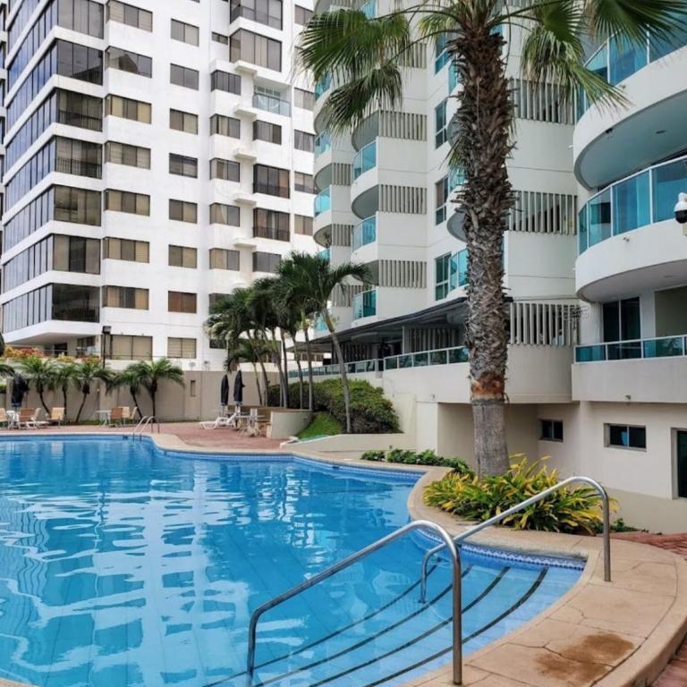 Apartamento frente la playa Salinas - Torre Nautica - Apartamento - 1