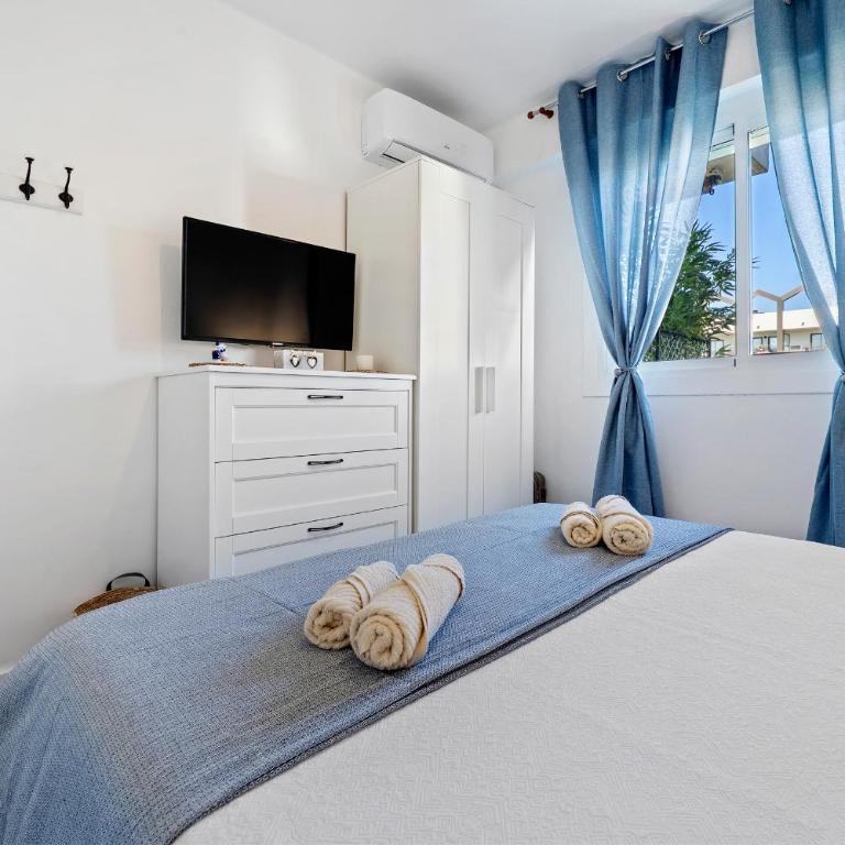 Saloia Apart - Two-Bedroom Apartment - 27