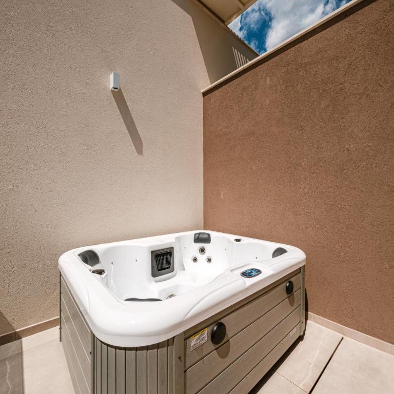 Eleia Domos - Aurea Rooms - Camera Matrimoniale Deluxe con Balcone - 6