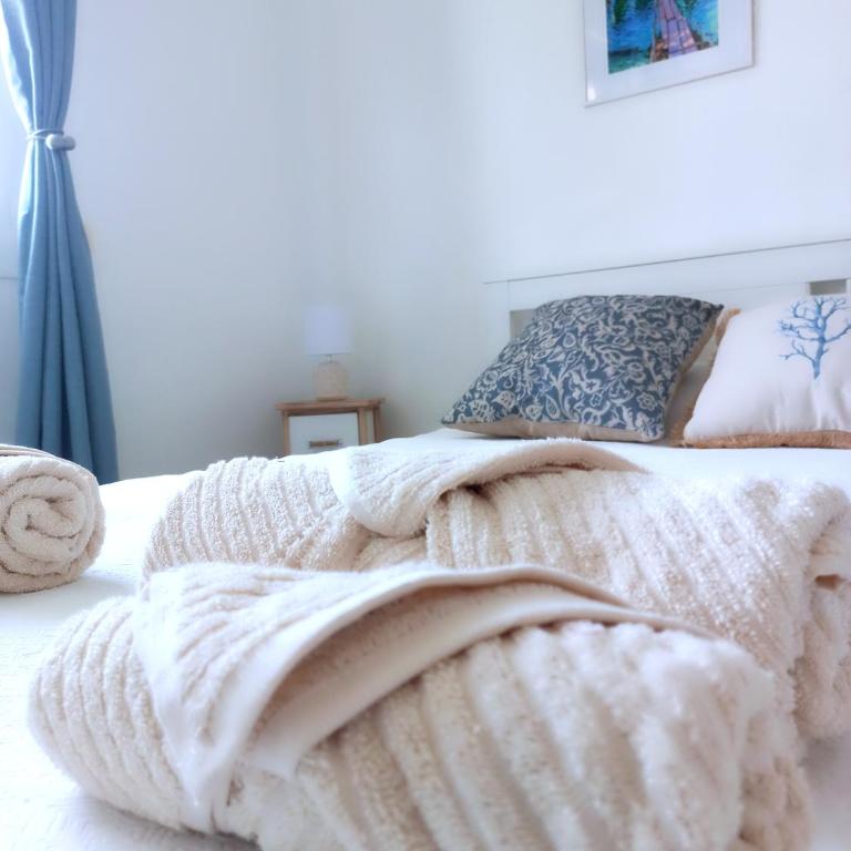 Saloia Apart - Two-Bedroom Apartment - 25