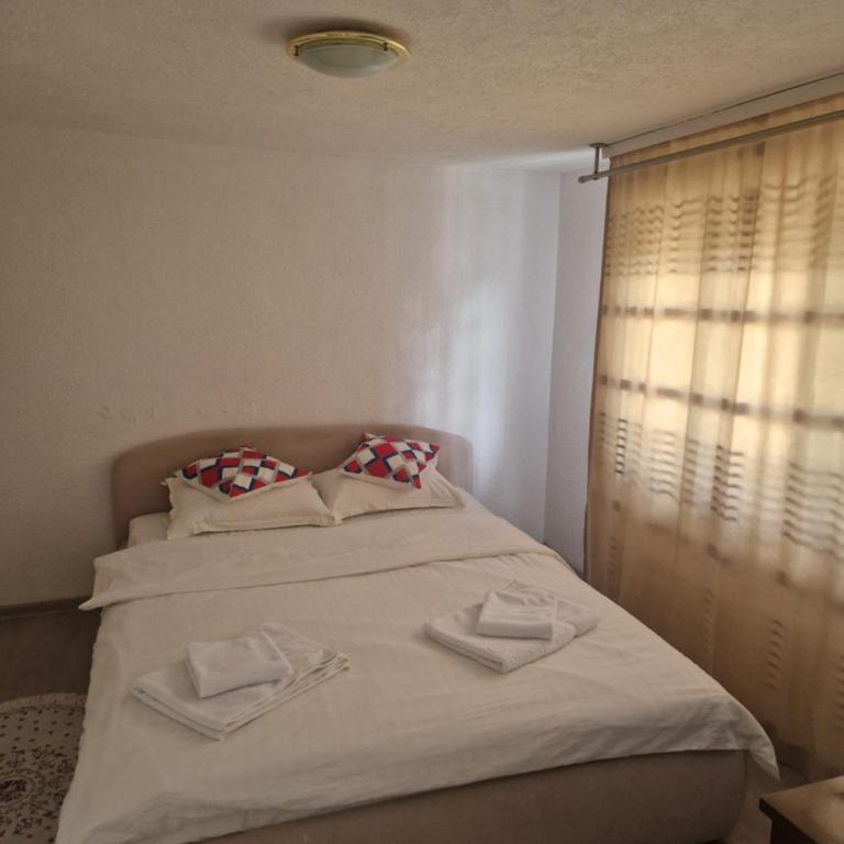 Old Bosnien House - Apartman sa 2 Spavaće Sobe - 4