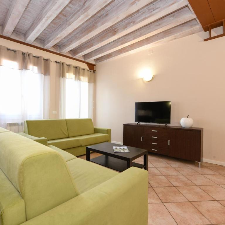 Flowers Apartments - Appartamento Deluxe con 2 Camere da Letto e Balcone - 5