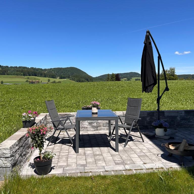 Apartment im Souterrain mit Terrasse - Apartment mit 1 Schlafzimmer - 8
