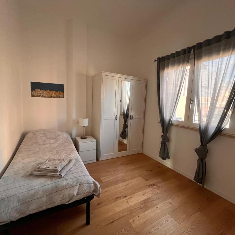 Cadorna Attico San Benedetto - Appartamento con 2 Camere da Letto - 47
