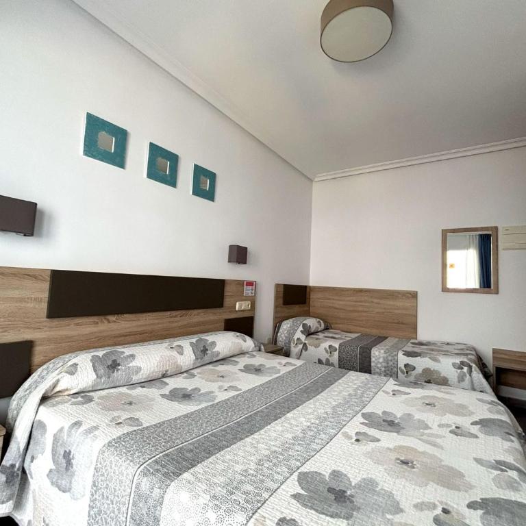 Hostal El Trovador - Habitación Triple Estándar - 14