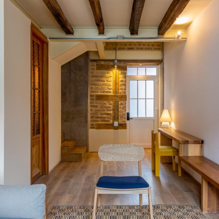 Casa Rosada - Apartamento - 2 niveles - 2
