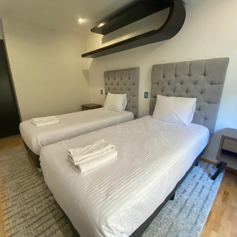 Espectacular Interlomas hospital angeles - Three-Bedroom Premium Apartment - 15