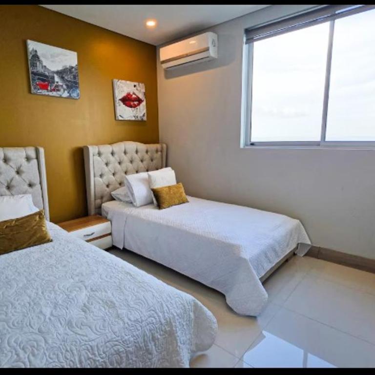 Oceanview Suite with two Pools, Gym & Guest Access - Penthouse Apartment - 9
