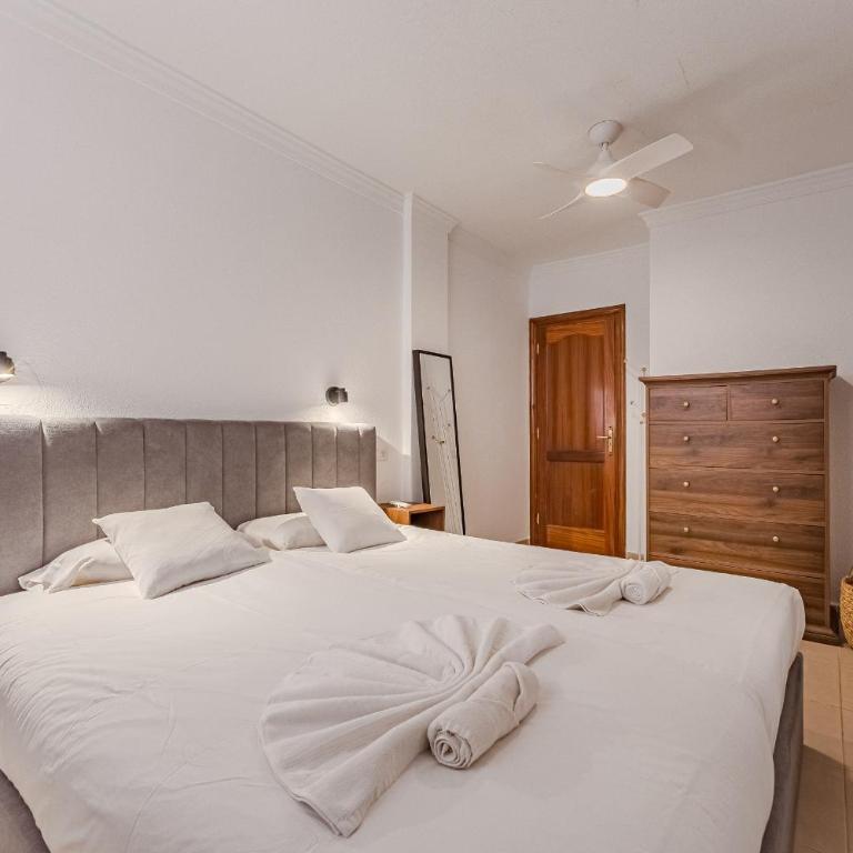 Sunset Paradise - One-Bedroom Apartment - 8
