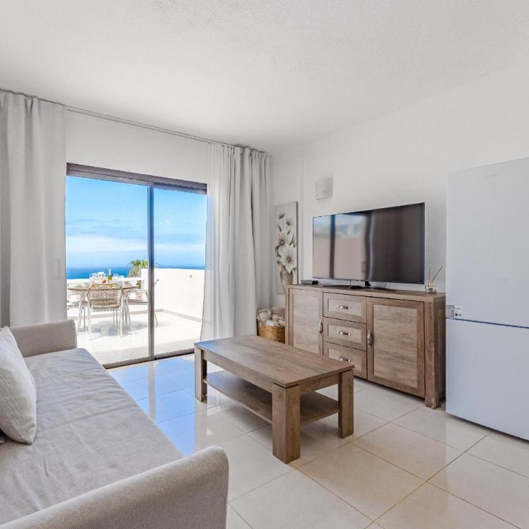 Sunset Paradise - One-Bedroom Apartment - 10