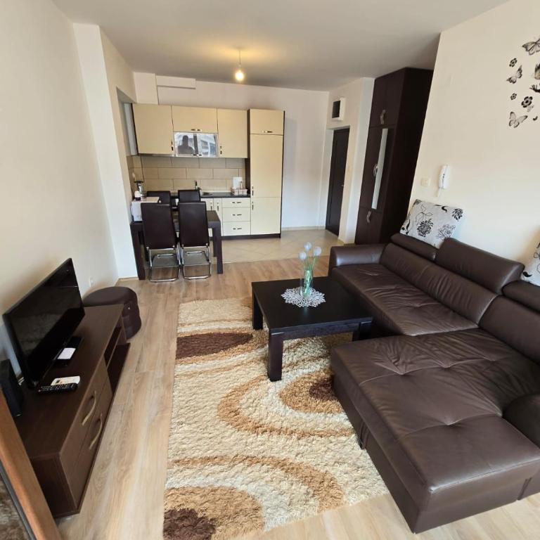 Omega 2 Apartment Budva - One-Bedroom Apartment - 6
