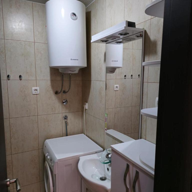 Omega 2 Apartment Budva - One-Bedroom Apartment - 11