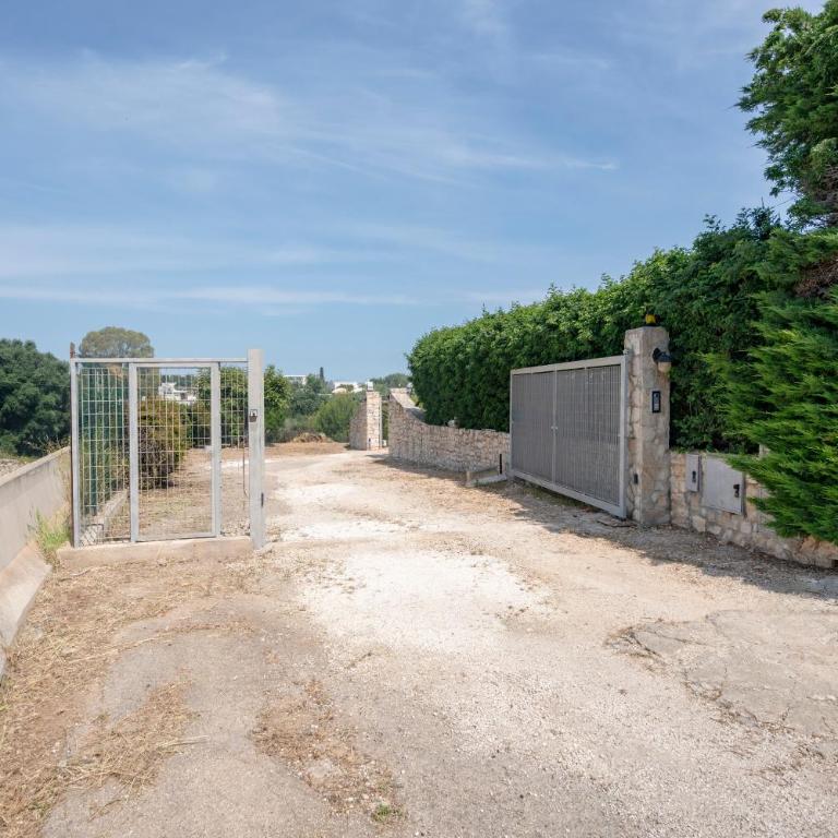 GuestHost - Oasi Monticelli - Three-Bedroom Apartment - 35