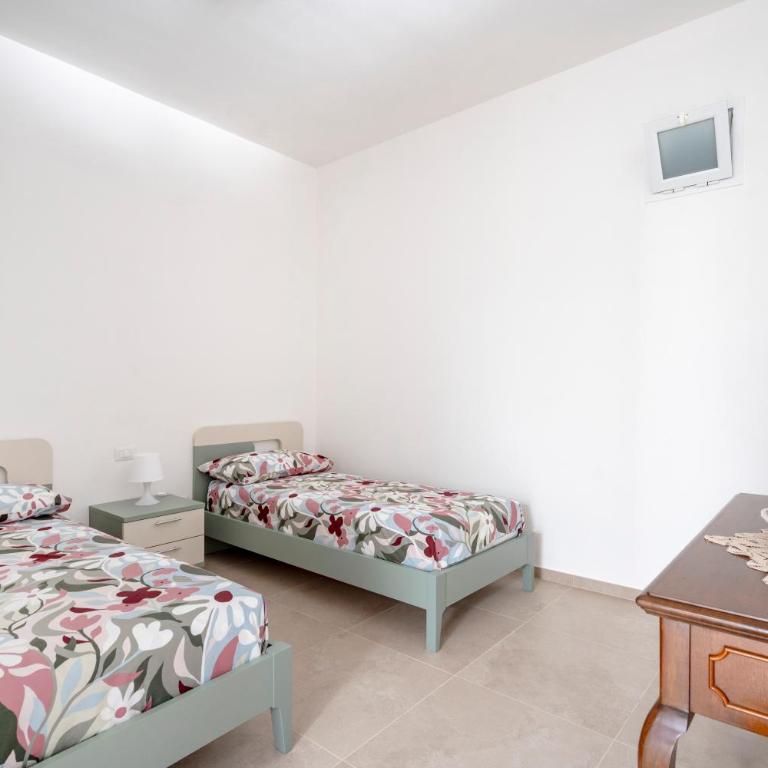 GuestHost - Oasi Monticelli - Three-Bedroom Apartment - 13