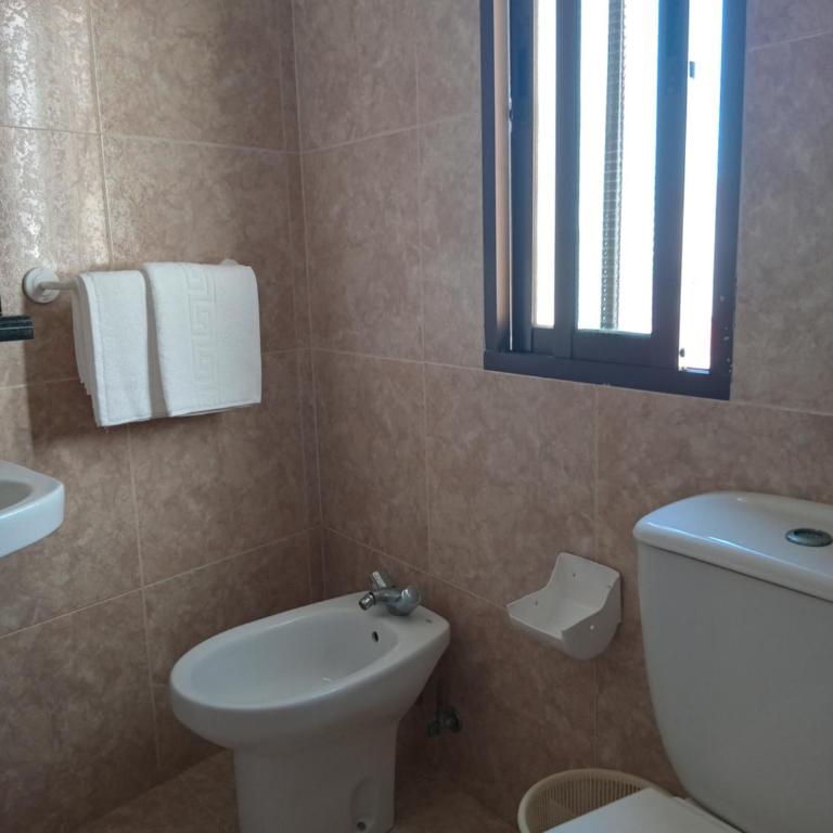 La Tortuga Lodging RoomS - Habitación Doble Estándar con ventilador - 7