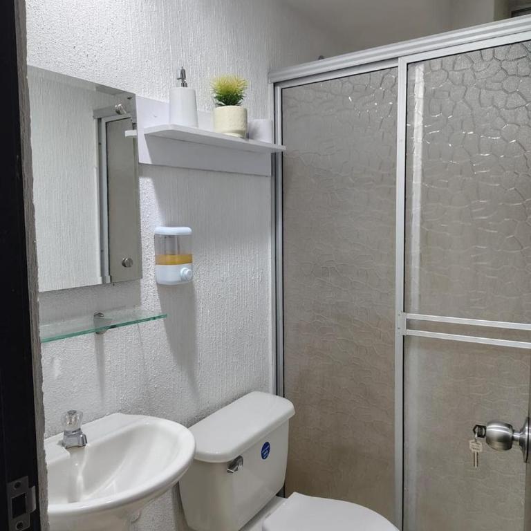 Apartamento Amoblado De Lujo En Cúcuta 2 - Apartamento de 3 dormitorios - 13