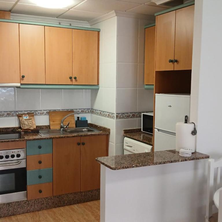 Luz BahIa 146 Admer - Apartamento con balcón - 13