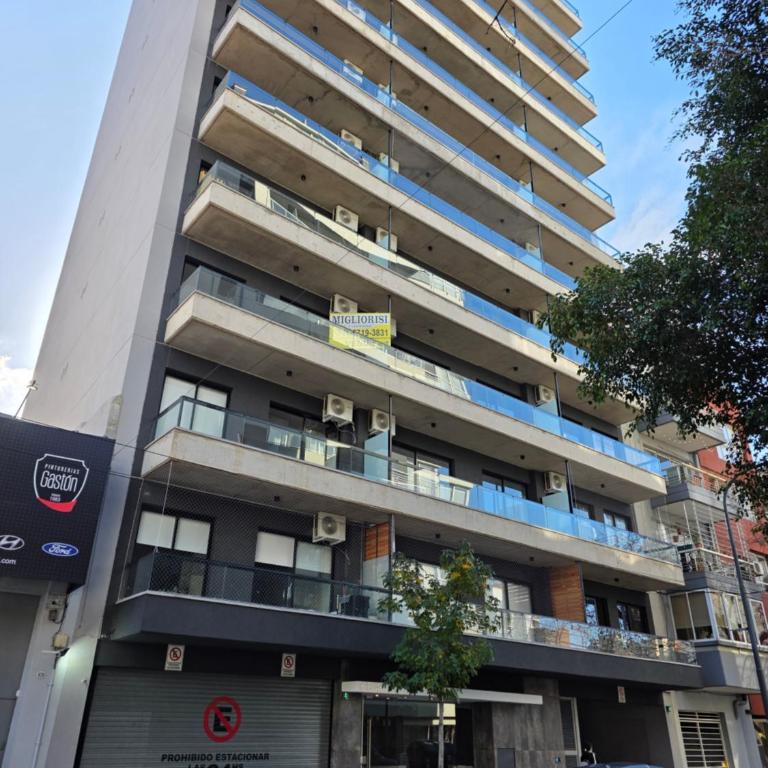 MOVISTAR ARENAS a ESTRENAR Premium !! 2 CUADRAS - Apartamento de 1 dormitorio - 1