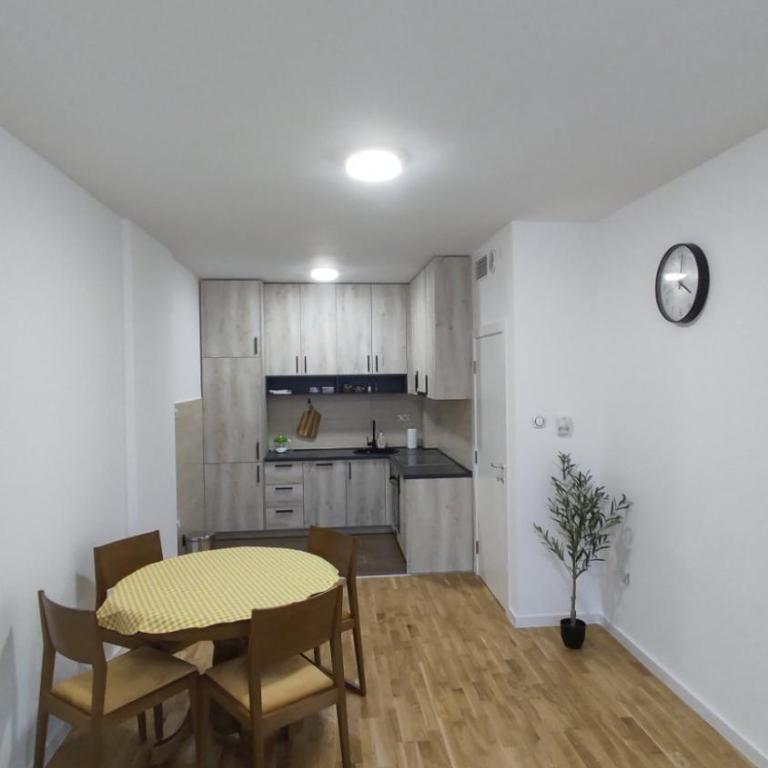 Apartman Vasko - Apartman sa Balkonom - 5