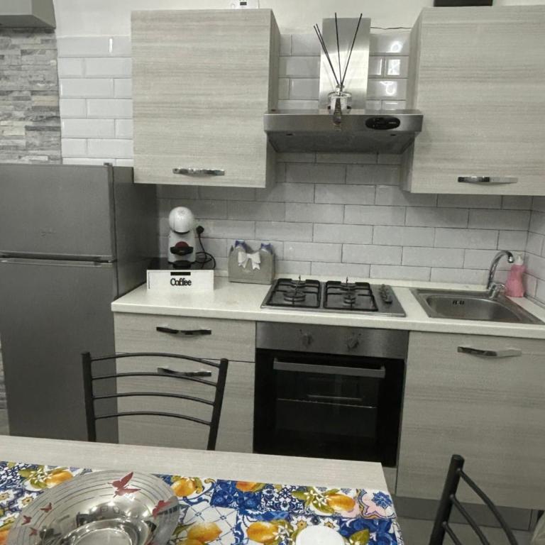 Fanale House - One-Bedroom Apartment - 20