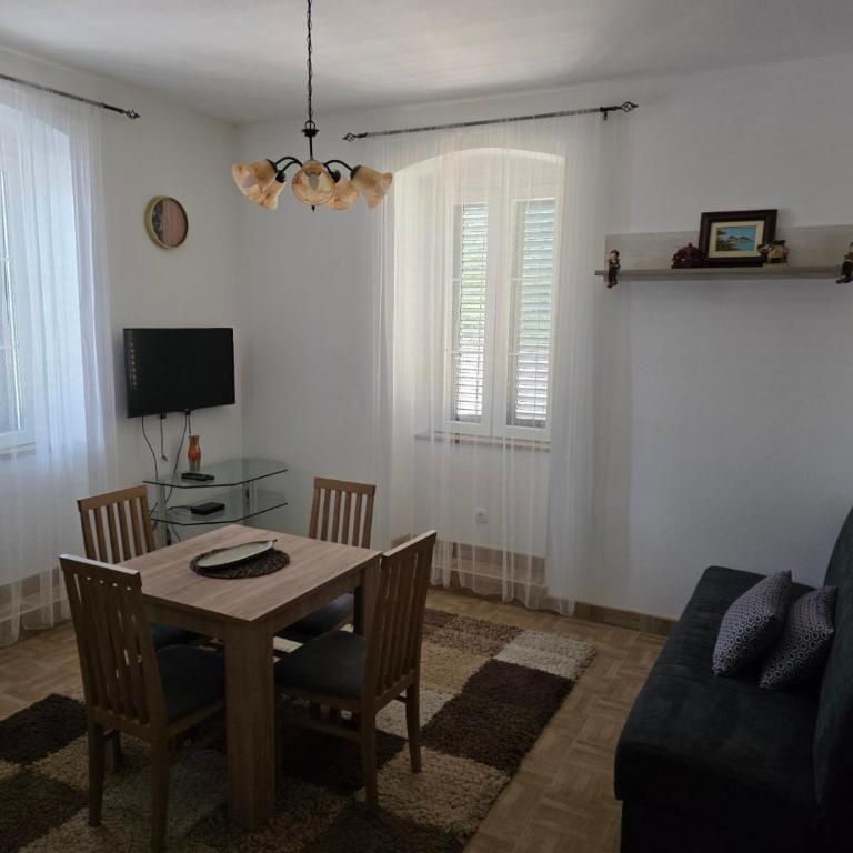 Vila Dara 1924 - One-Bedroom Apartment - 5