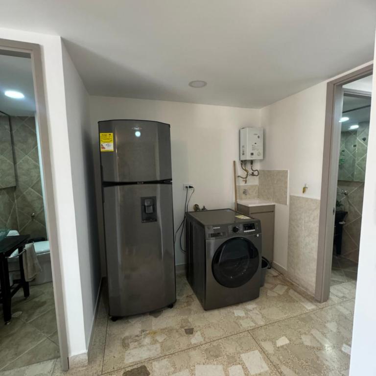 Excelente ubicación junto al Estadio y la 70 muy central - Two-Bedroom Apartment with Balcony and Terrace - 18