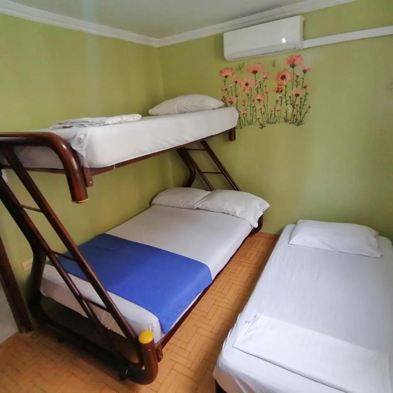 APARTAMENTO RODADERO VISTA Y PLAYA In - Apartamento de 3 dormitorios - 6