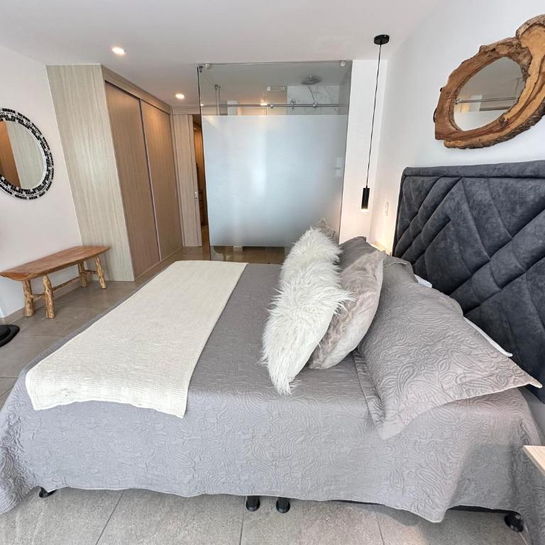 Belmonte 220-Lindo apartamento en Av centenario con piscina - Apartamento de 1 dormitorio - 35
