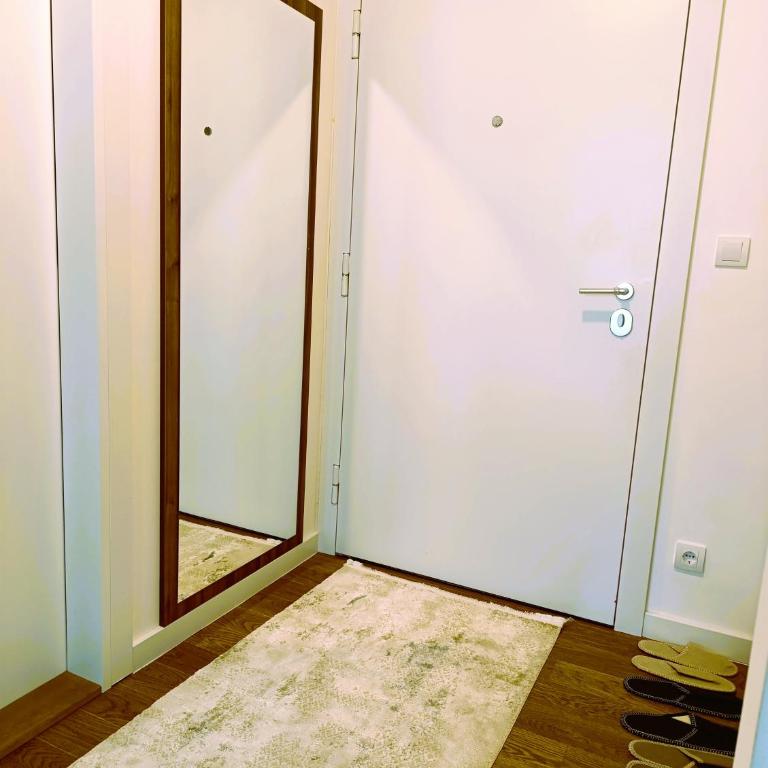 LanDan Planet - free parking - One-Bedroom Apartment - 25