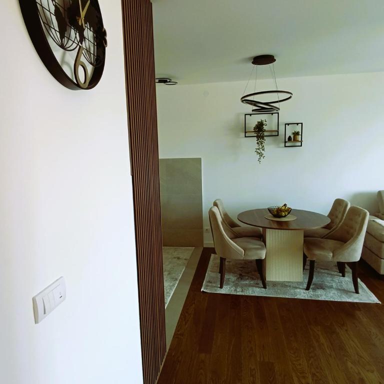 LanDan Planet - free parking - One-Bedroom Apartment - 14