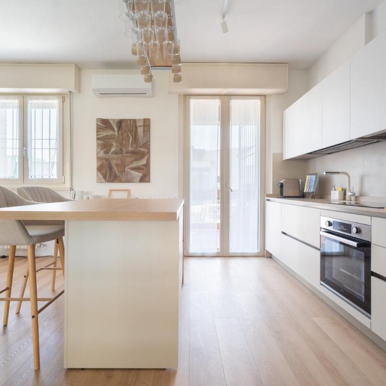 Cloud9 Large Terrace - Meliora Apartments - Appartamento Premium con 3 Camere da Letto e Balcone - 2