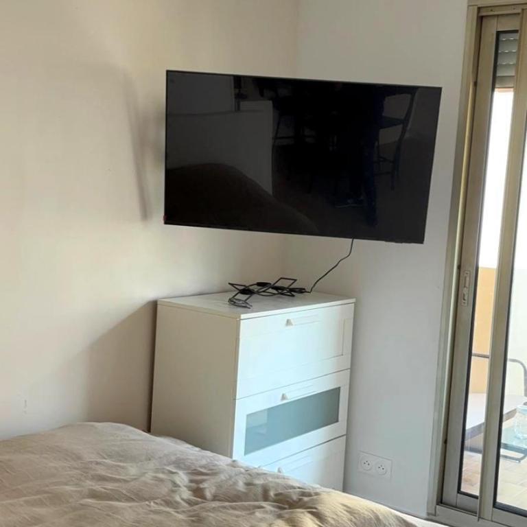 Studio spacieux avec terrasse, à 150m de la plage - Appartement 1 Chambre - 8