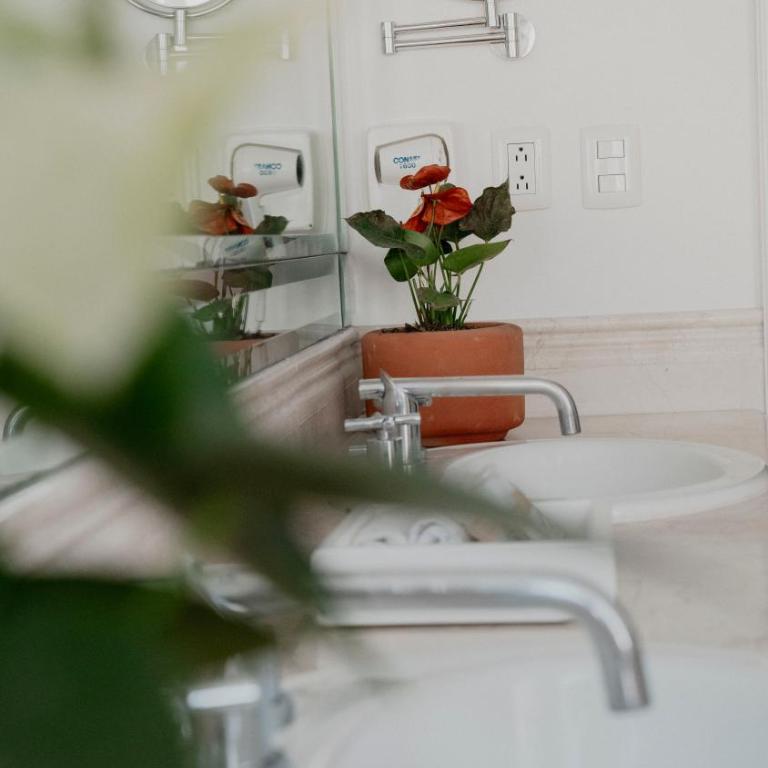 Casa Bonita Hotel & Luxury Residence - Suite Superior - 3