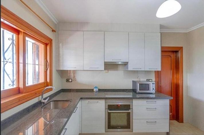 Villa Mar - Four-Bedroom House - 26