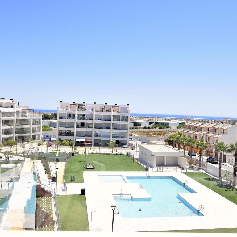 Elegante Ático con VISTAS al MAR !!! - Apartamento Ático - 13