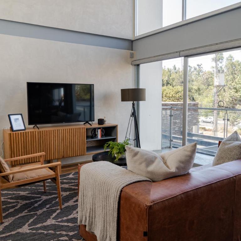 Loft moderno cerca de Andares y Estadio 3 de marzo - Apartamento de 1 dormitorio - 1